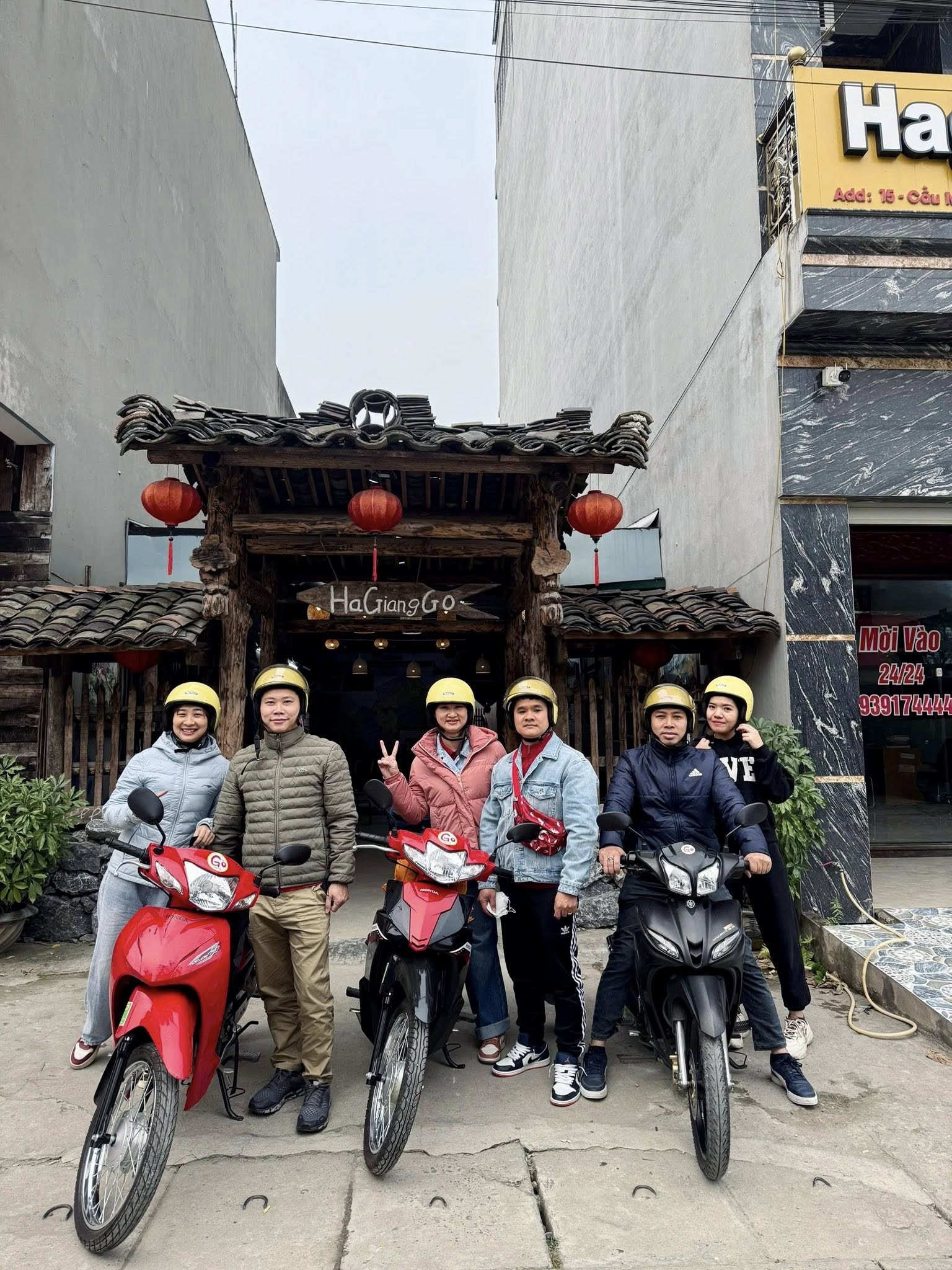 Short motorbike ride to the starting point at Thon Tha Village.